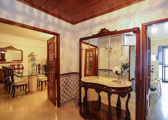 Like-home-t4-bright Benfica Apt-terrace Apartament *