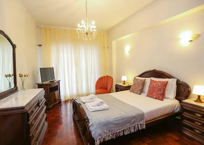 Like-home-t4-bright Benfica Apt-terrace Apartament *