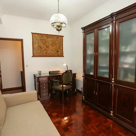 Like-home-t4-bright Benfica Apt-terrace Apartment *