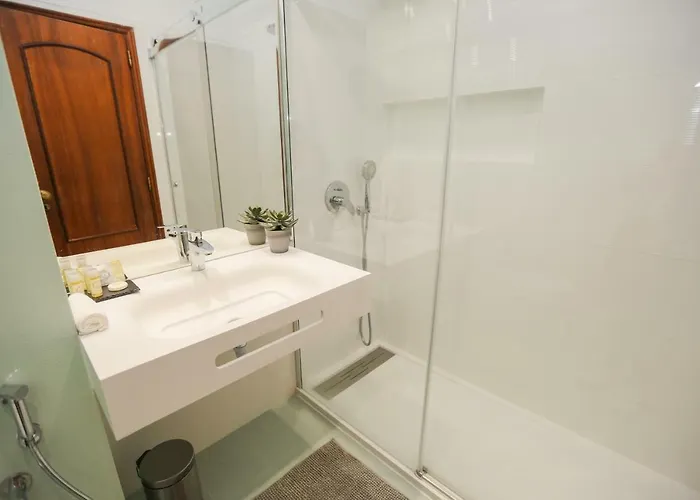 Like-home-t4-bright Benfica Apt-terrace *