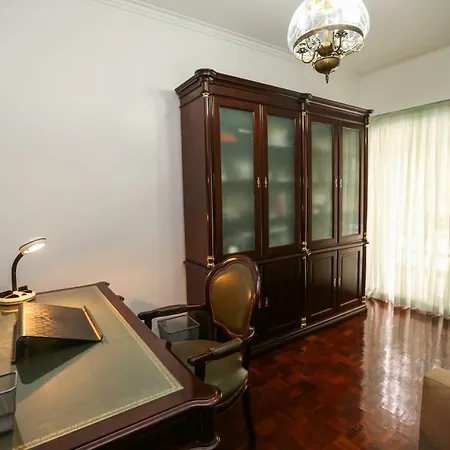 Like-home-t4-bright Benfica Apt-terrace 리스본